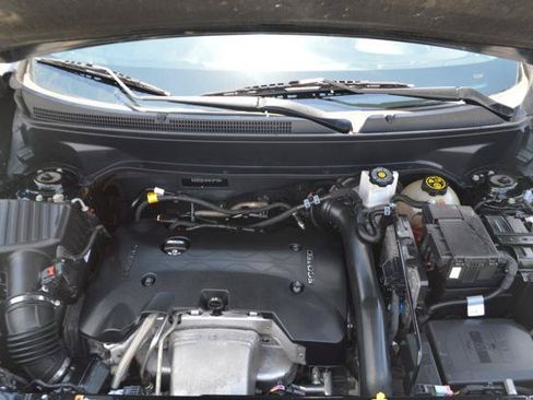 Used 2018 Chevrolet Equinox Premier FWD image 20