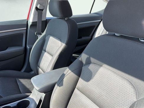 Used 2017 Hyundai Elantra Value Edition image 23