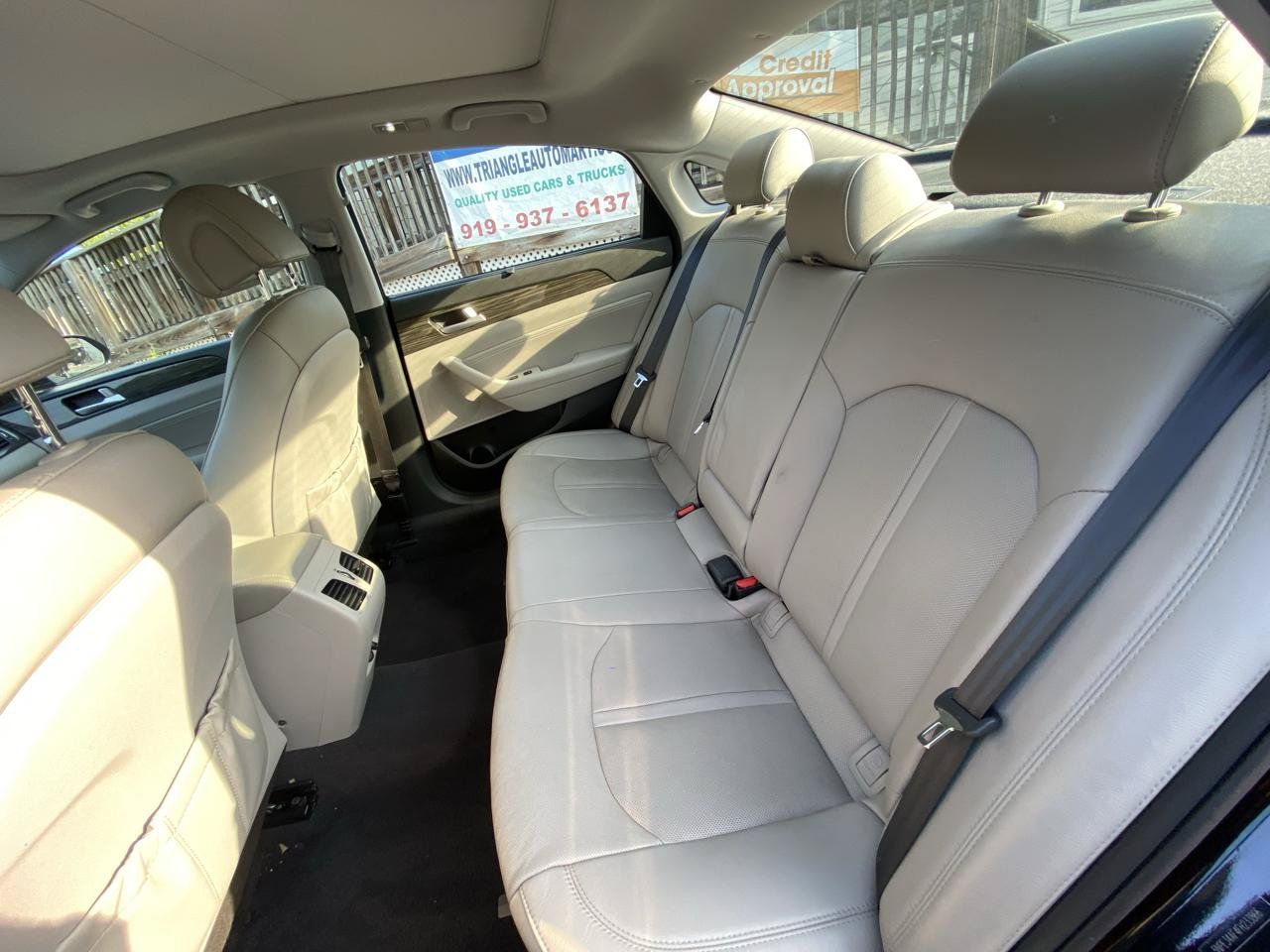 Used 2015 Hyundai Sonata Limited w/ Option Group 06 FWD image 23