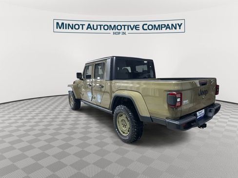 New 2026 Jeep Gladiator Sport AWD/4WD image 6