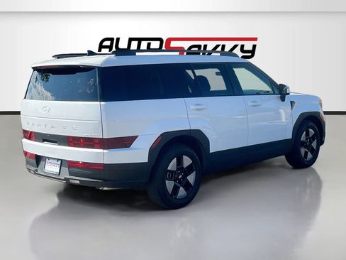 Used 2026 Hyundai Santa Fe SEL AWD/4WD image 7