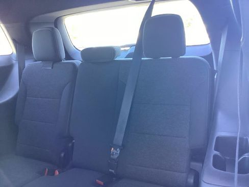 Used 2024 Chevrolet Traverse LT FWD image 14