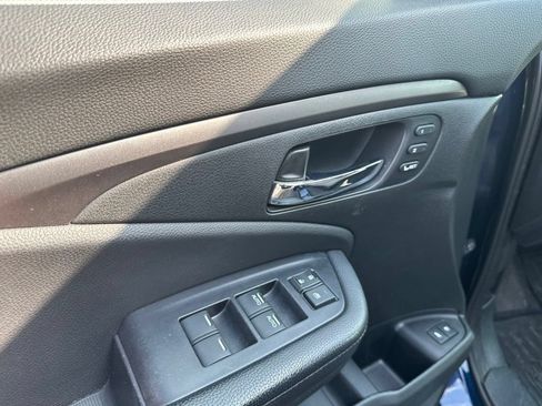 Used 2019 Honda Passport EX-L image 18