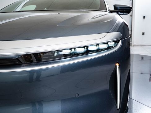 Used 2024 Lucid Air Touring AWD/4WD image 14