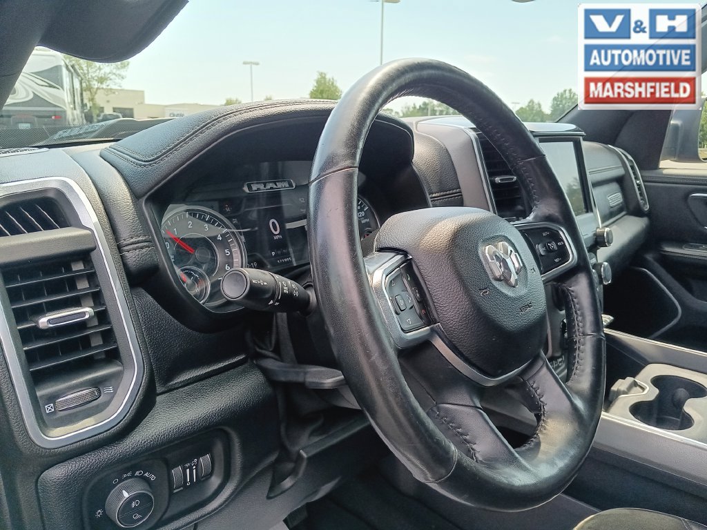 Used 2020 RAM 1500 Laramie w/ Sport Appearance Package AWD/4WD image 20