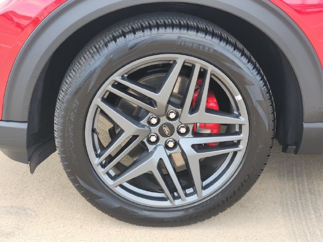 Used 2025 Ford Explorer ST-Line w/ Premium Package RWD image 17