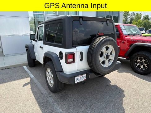 Used 2022 Jeep Wrangler Sport AWD/4WD image 5