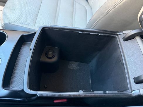 Used 2019 Kia Sorento SX AWD/4WD image 50