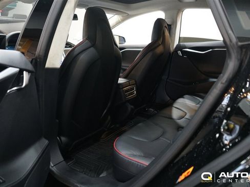 Used 2013 Tesla Model S Performance RWD image 24