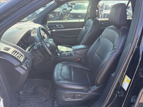 Used 2018 Ford Explorer Sport w/ Equipment Group 401A image 11