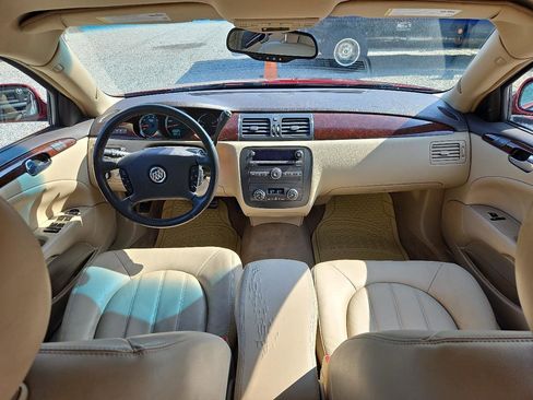 Used 2011 Buick Lucerne CXL w/ Driver Confidence Package FWD image 32