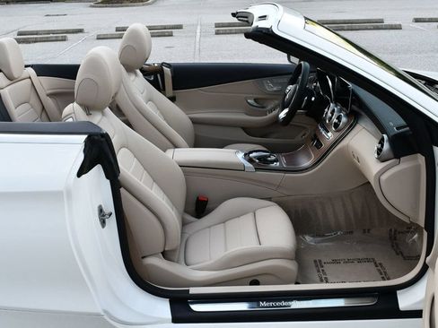 Used 2023 Mercedes-Benz C 300 Cabriolet image 66