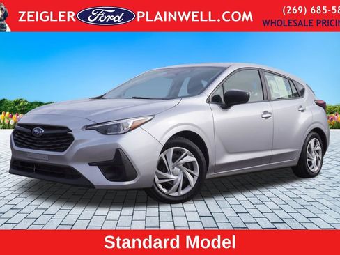 Used 2024 Subaru Impreza 2.0i image 1