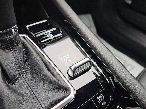 New 2026 Jeep Compass Limited image 44