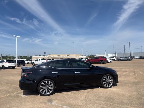Used 2023 Nissan Maxima Platinum w/ Sport Mat Group FWD image 24