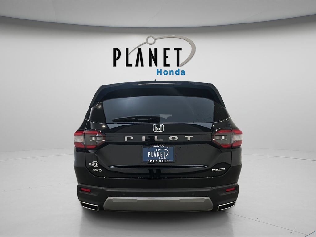 New 2026 Honda Pilot Touring image 5