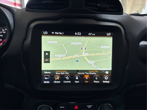 Used 2021 Jeep Renegade Limited w/ Sun & Sound Group AWD/4WD image 27