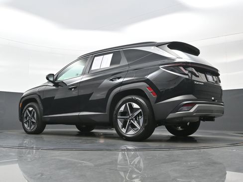 Used 2025 Hyundai Tucson SEL AWD/4WD image 29