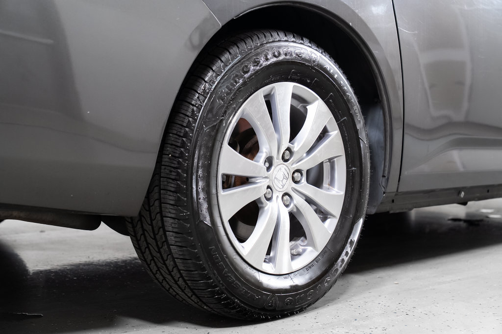 Used 2014 Honda Odyssey EX-L image 8