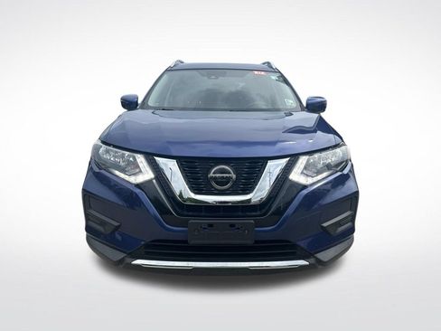 Used 2020 Nissan Rogue SV FWD image 2