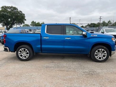 Used 2022 Chevrolet Silverado 1500 LTZ AWD/4WD image 5