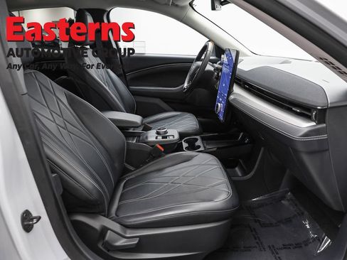 Used 2023 Ford Mustang Mach-E Select RWD image 23