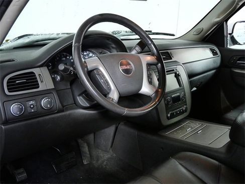 Used 2011 GMC Sierra 1500 SLT w/ All-Terrain Package image 17