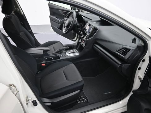 Used 2022 Subaru Crosstrek 2.0i image 32