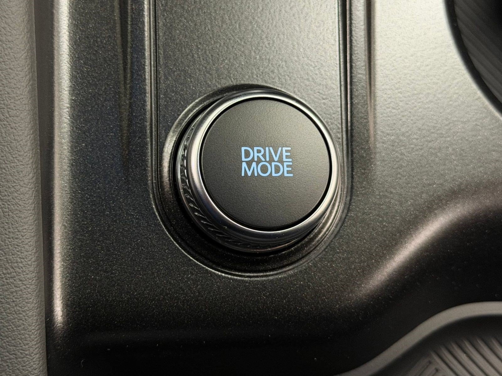 New 2026 Ford Explorer Active w/ Active Comfort Package AWD/4WD image 15