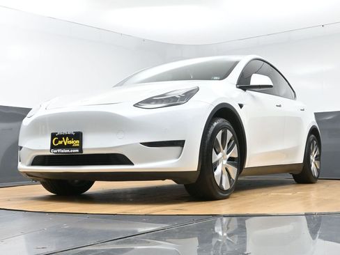 Used 2021 Tesla Model Y Long Range AWD/4WD image 53