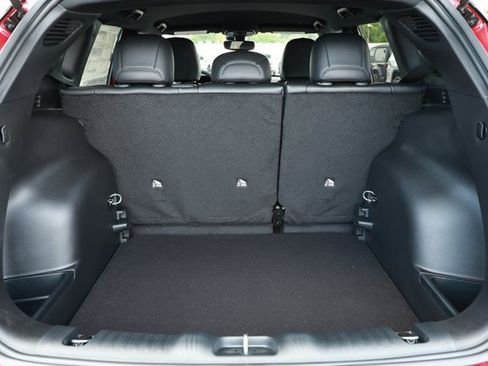 New 2026 Jeep Compass Latitude AWD/4WD image 10