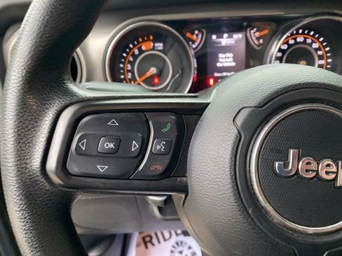 Used 2021 Jeep Wrangler Sport image 33