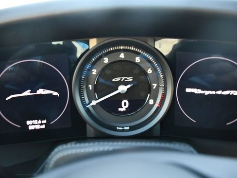 Used 2023 Porsche 911 50th Anniversary Edition image 31