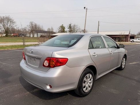 Used 2010 Toyota Corolla Base image 6