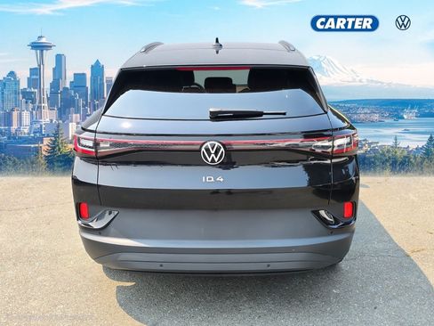 Used 2023 Volkswagen ID.4 2WD image 4