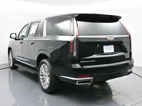 Certified 2023 Cadillac Escalade ESV Premium Luxury image 5