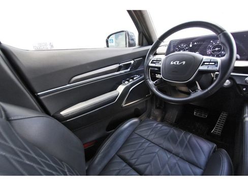 Used 2025 Kia Telluride SX Prestige X-Pro AWD/4WD image 9