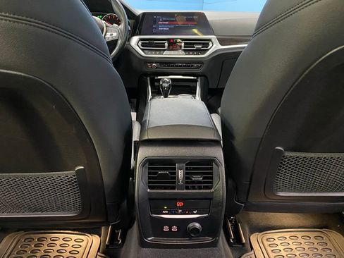 Used 2020 BMW 330i xDrive Sedan w/ Driving Assistance Package image 37