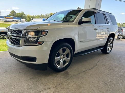 Used 2019 Chevrolet Tahoe LT RWD image 4