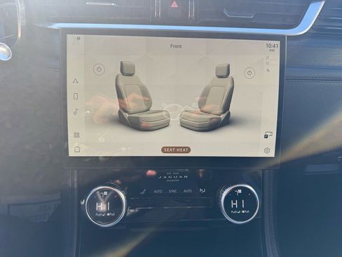 Used 2023 Jaguar F-PACE S image 15