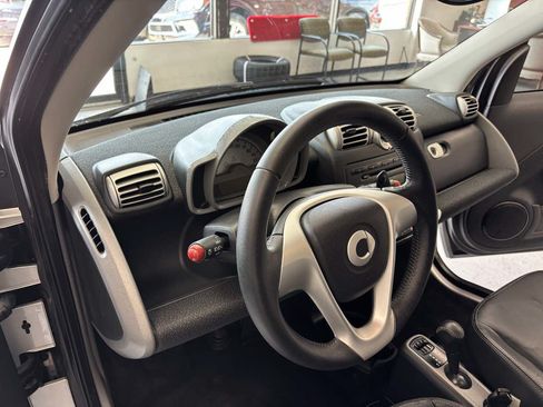 Used 2009 smart fortwo pure RWD image 14