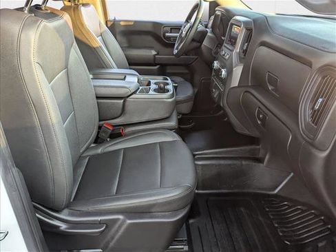 Used 2024 GMC Sierra 1500 Pro w/ Convenience Package image 19