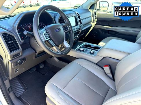 Used 2021 Ford Expedition XLT image 12