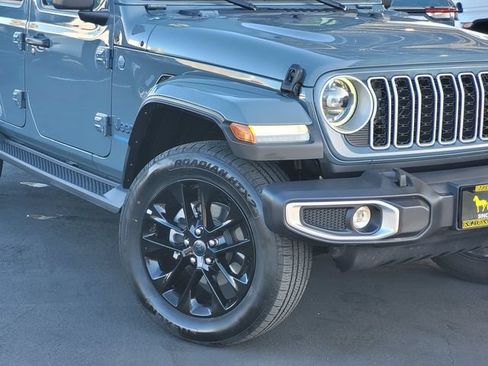 Certified 2025 Jeep Wrangler Unlimited Sahara AWD/4WD image 3