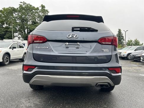 Used 2018 Hyundai Santa Fe Sport w/ 2.4L Value Package 02 AWD/4WD image 5