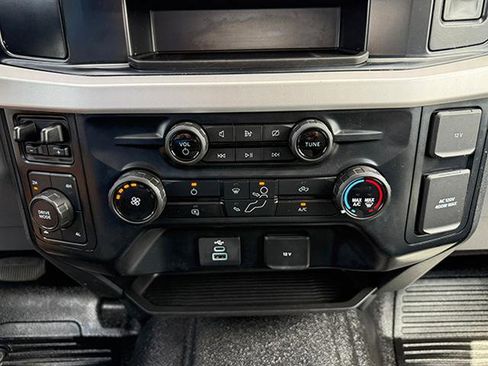 Used 2023 Ford F250 XLT AWD/4WD image 20