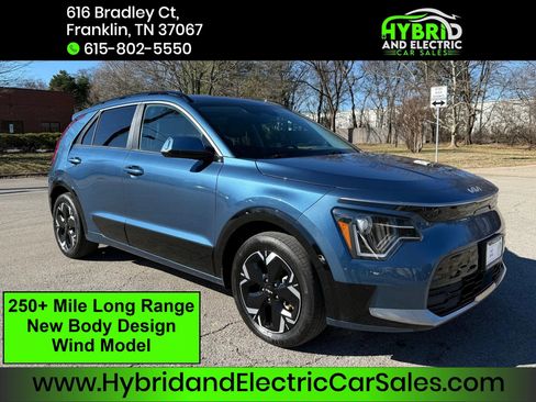 Used 2023 Kia Niro Wind w/ Wind Preserve Package image 1