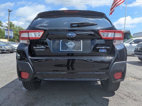Used 2019 Subaru Crosstrek Hybrid w/ Moonroof Package w/Navigation AWD/4WD image 12