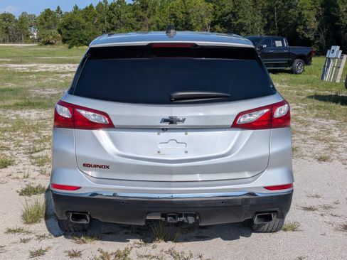 Used 2019 Chevrolet Equinox LT FWD image 5
