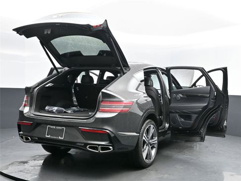 Used 2025 Genesis GV80 3.5T e-SC image 19